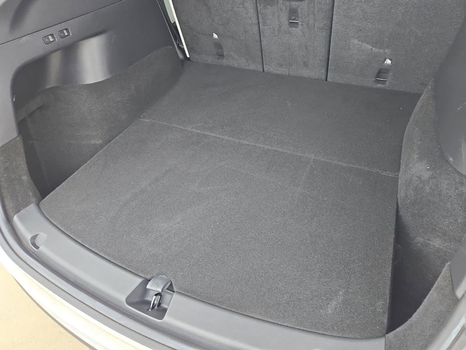 Thumbnail: 2021 Tesla Model Y - 28