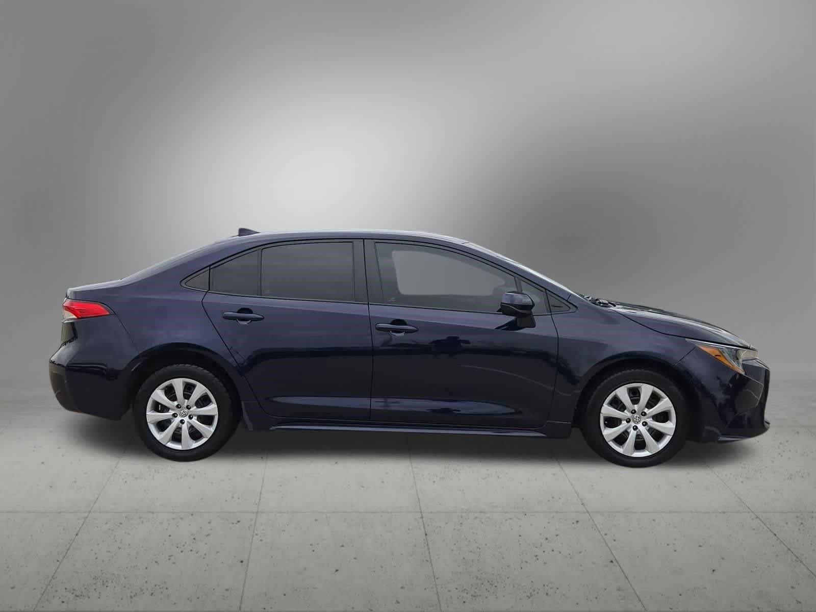 Thumbnail: 2023 Toyota Corolla - 7