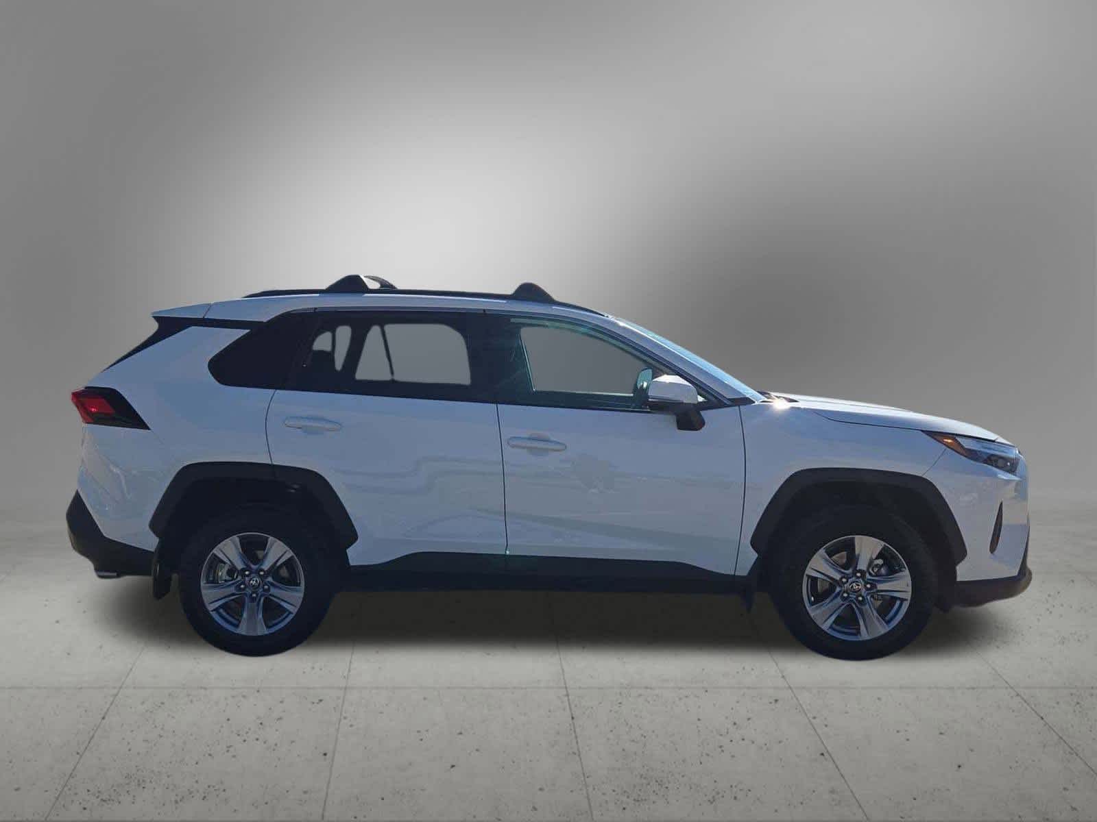 Thumbnail: 2023 Toyota RAV4 - 7