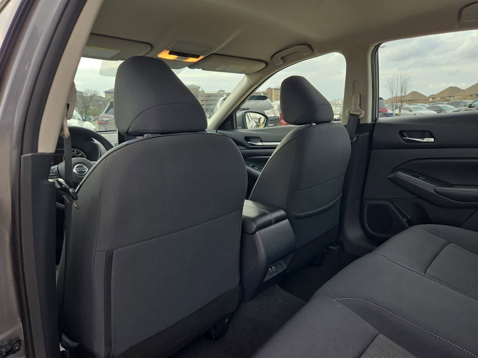 Thumbnail: 2022 Nissan Altima - 16