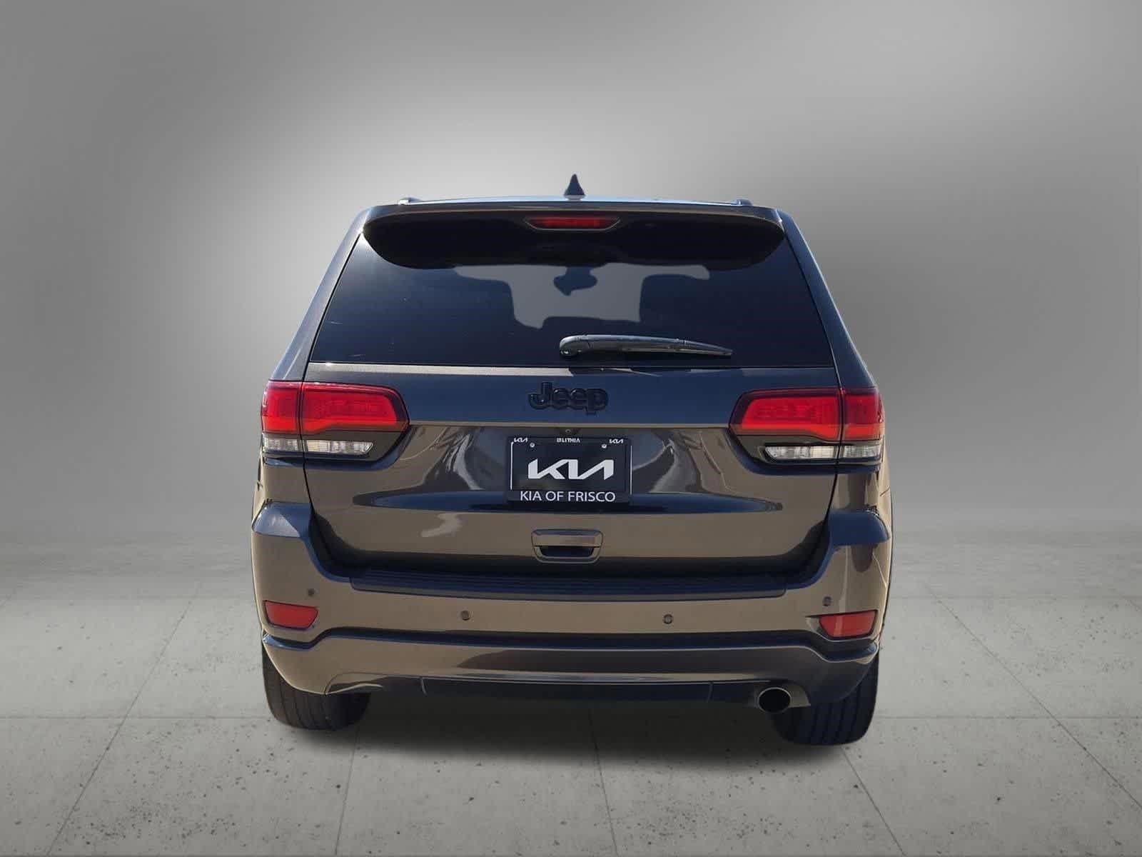 Thumbnail: 2019 Jeep Grand Cherokee - 4