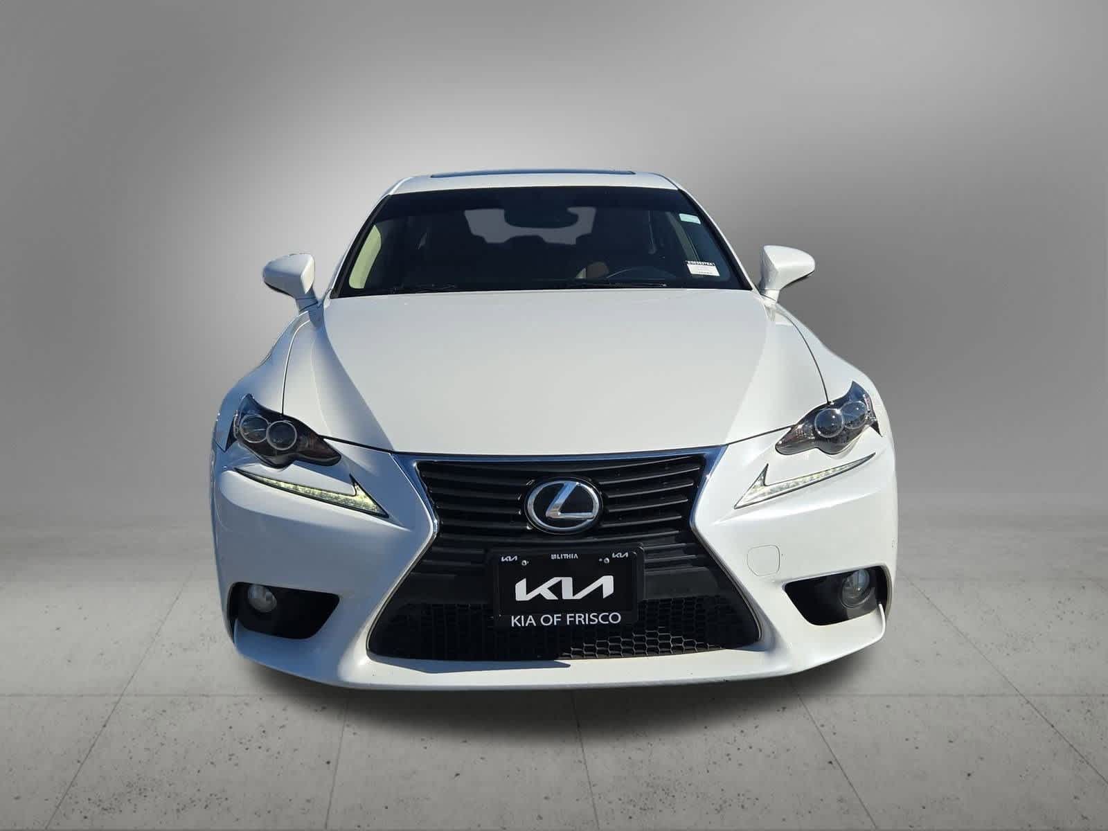 Thumbnail: 2014 Lexus IS - 9