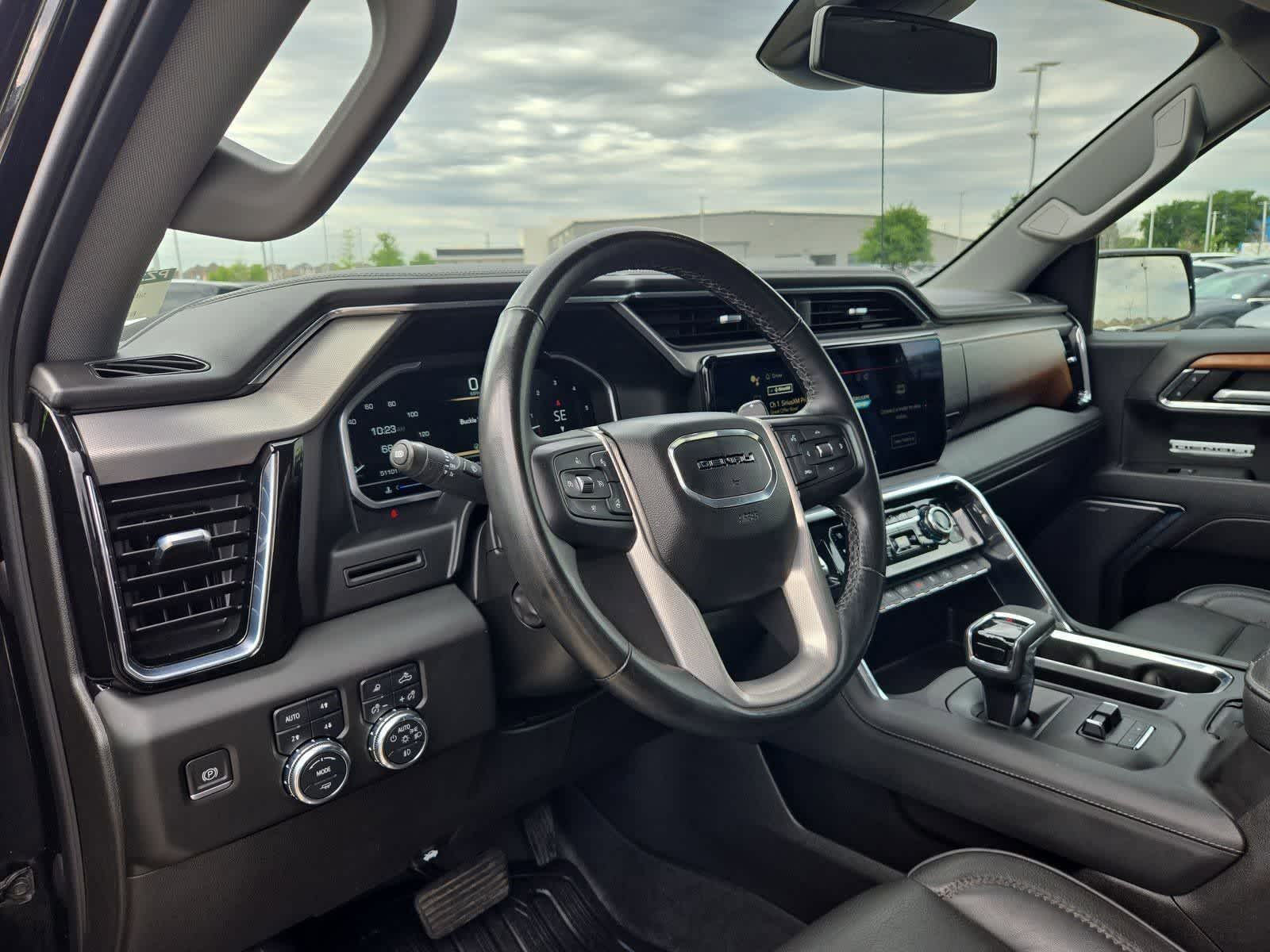 Thumbnail: 2023 GMC Sierra 1500 - 2