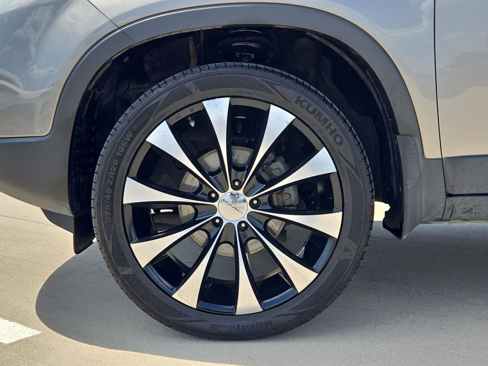 Thumbnail: 2013 Kia Sorento - 12