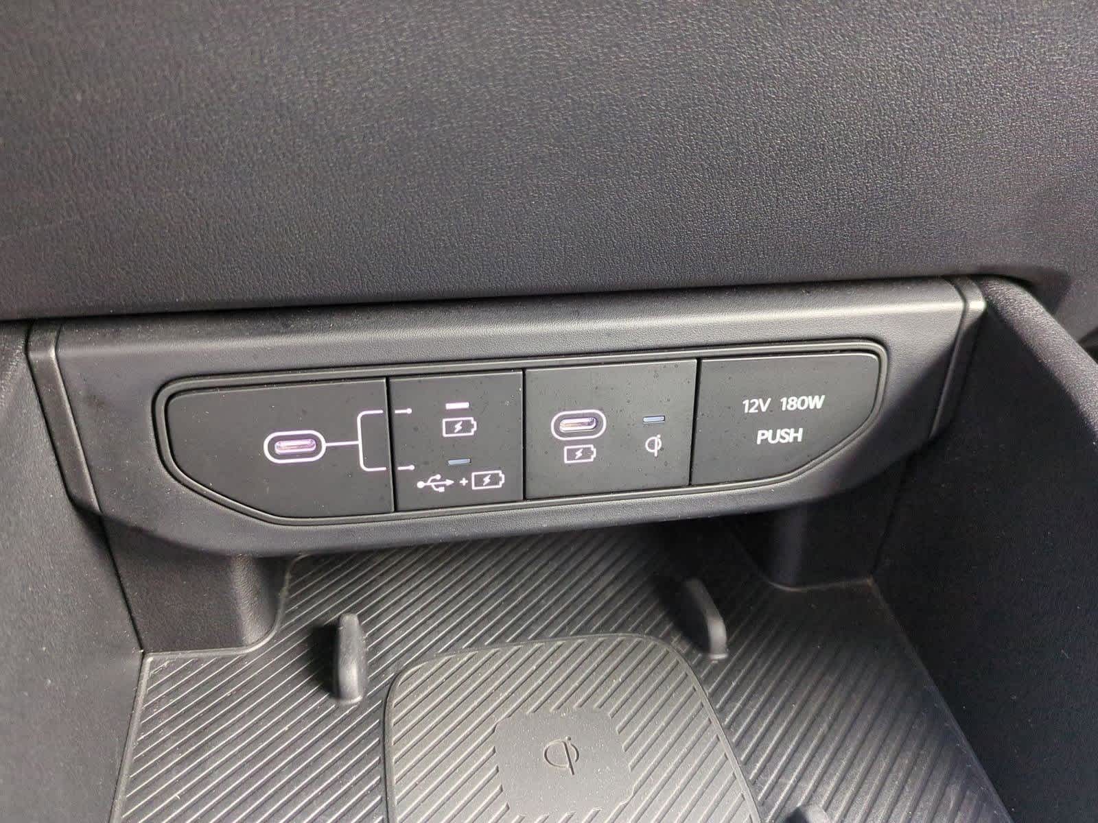 2025 Kia K4 EX 28