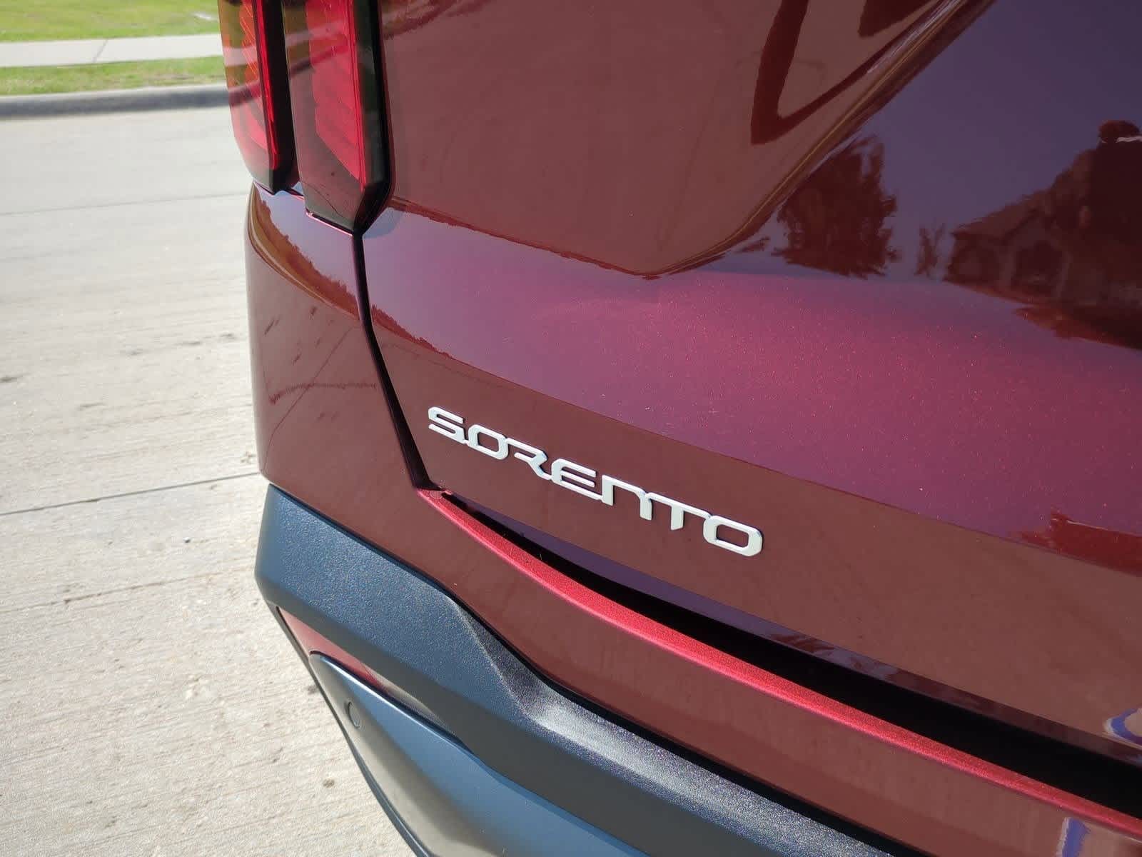 2024 Kia Sorento X-Line S 11