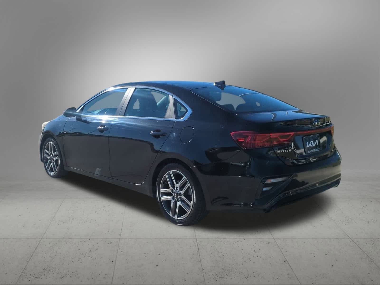 Thumbnail: 2021 Kia Forte - 4
