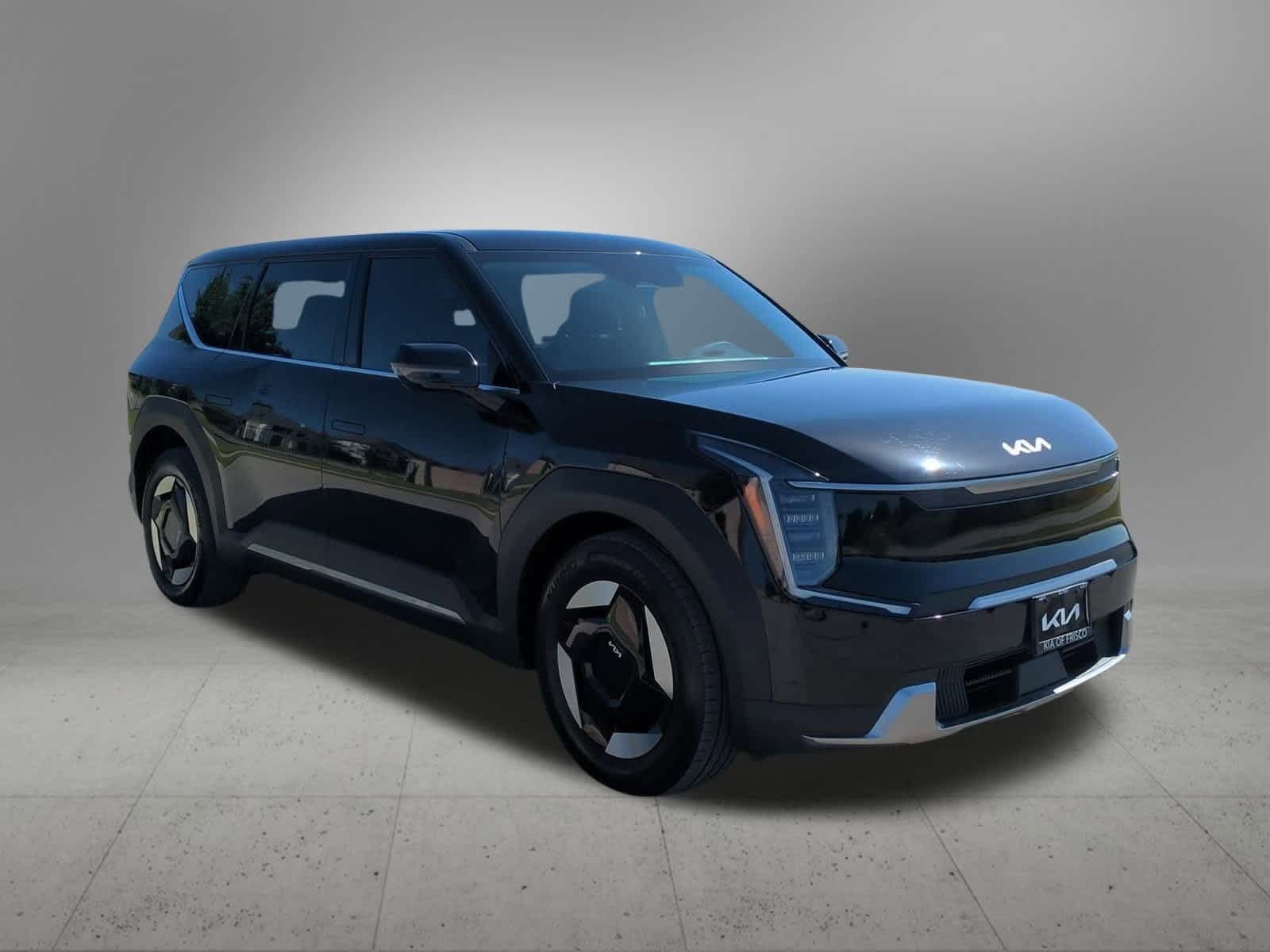 Thumbnail: 2024 Kia EV9 - 8