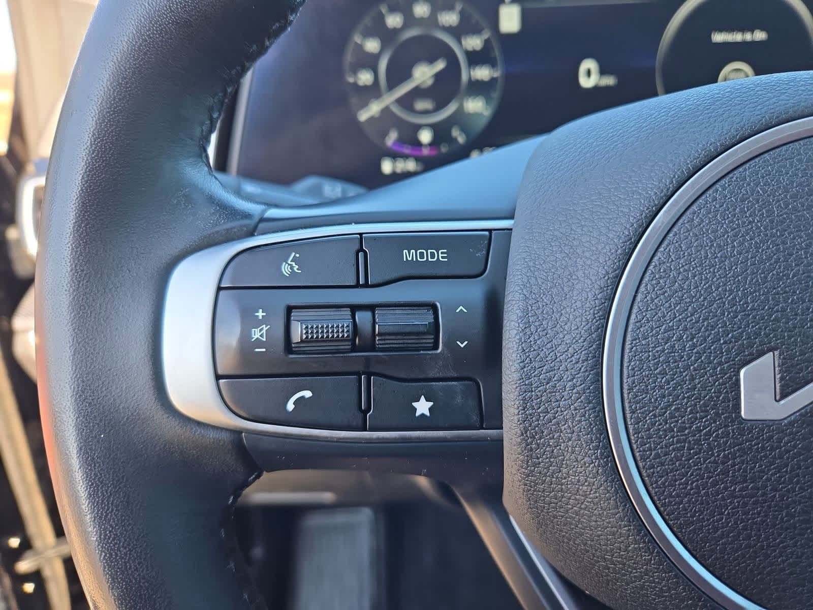 Thumbnail: 2023 Kia Sportage - 24