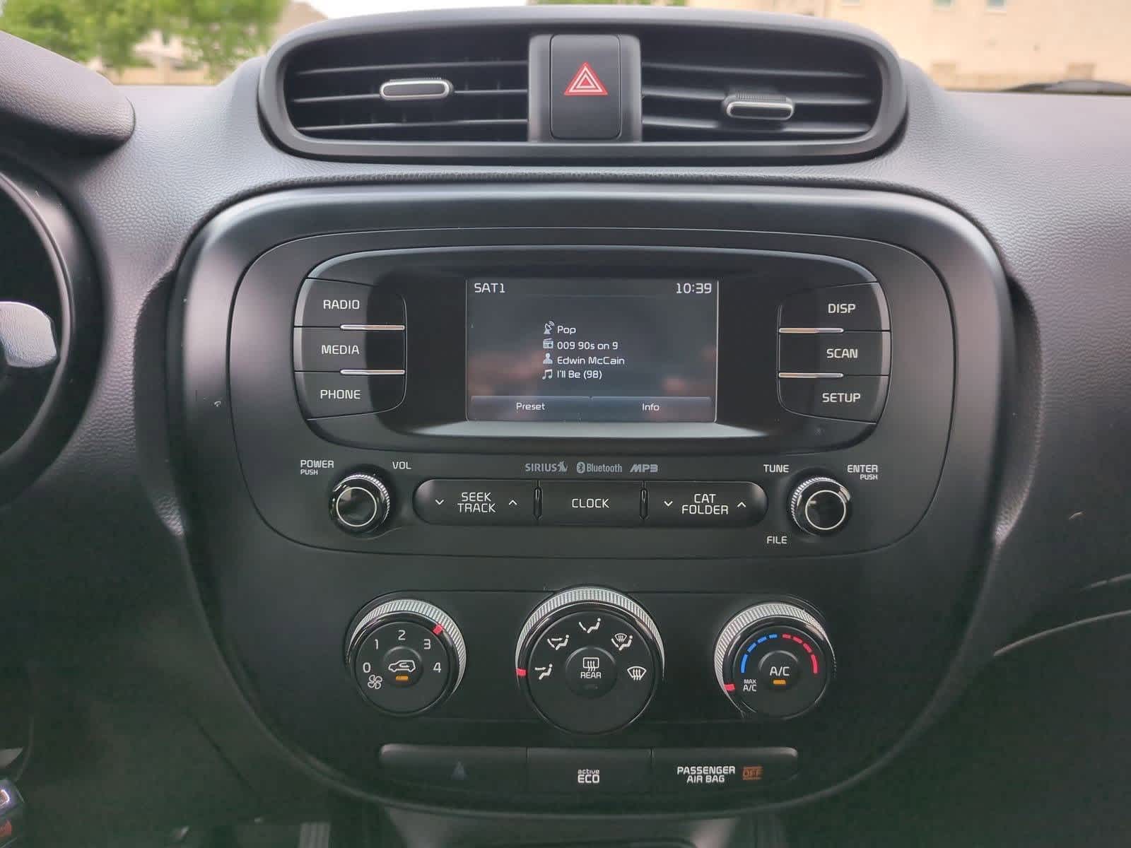 Thumbnail: 2016 Kia Soul - 27