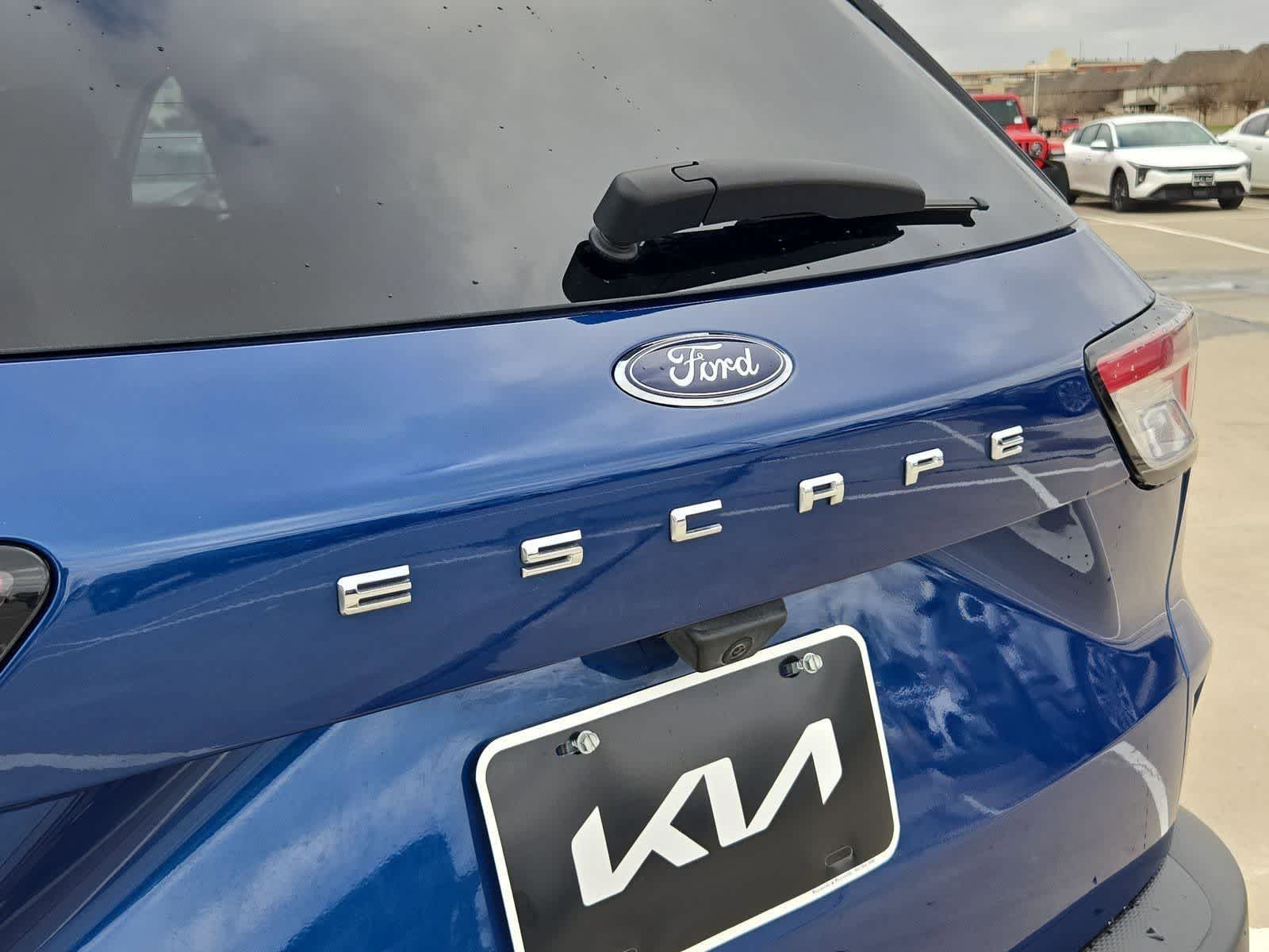 Thumbnail: 2022 Ford Escape - 11