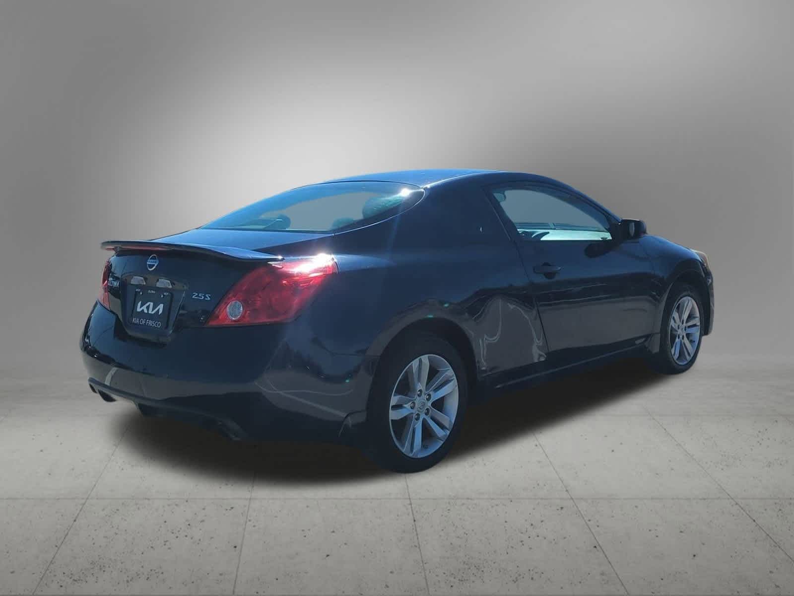 Thumbnail: 2011 Nissan Altima - 6
