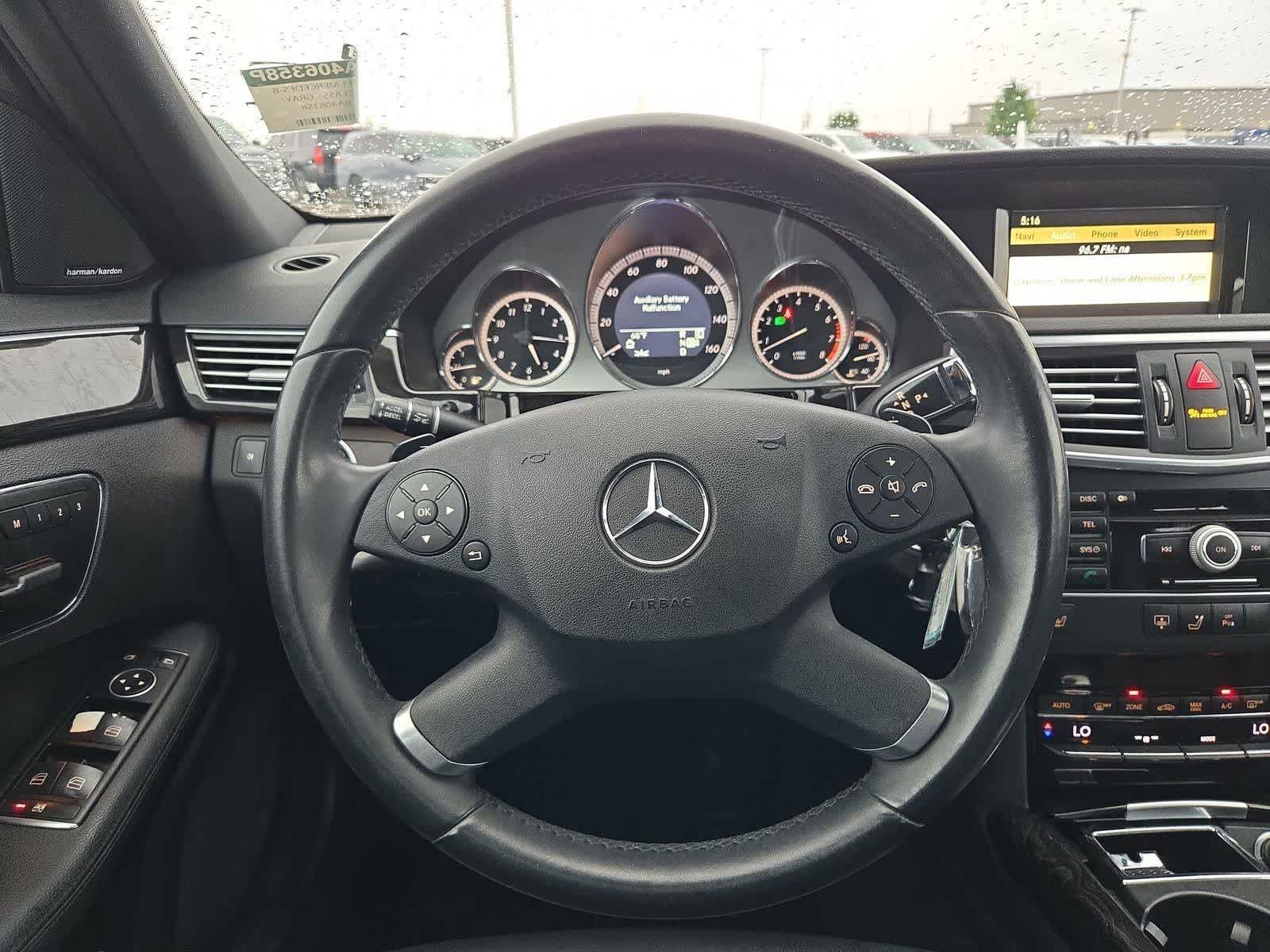 Thumbnail: 2011 Mercedes-Benz E-Class - 22