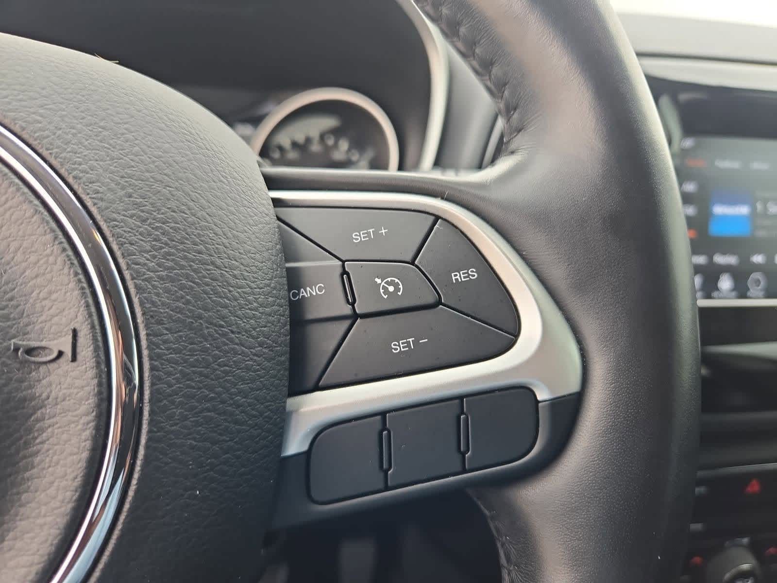 Thumbnail: 2019 Jeep Compass - 24