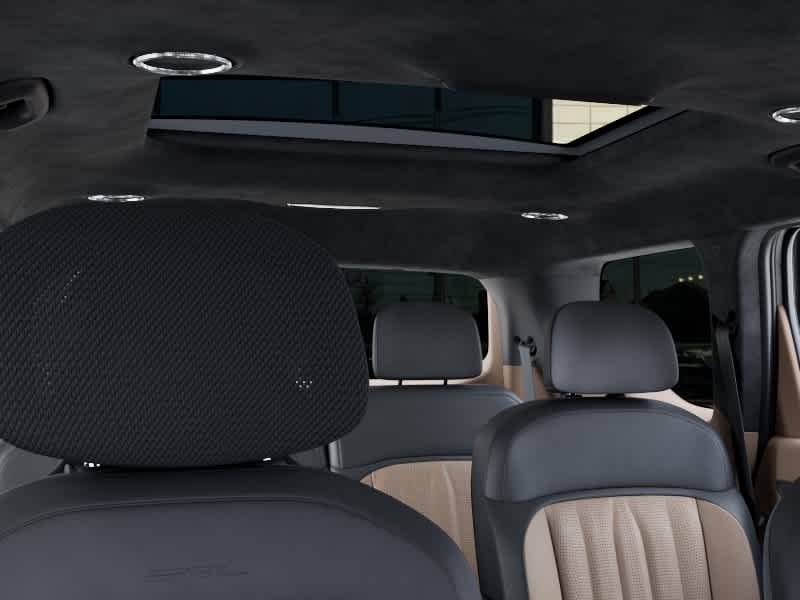 Thumbnail: 2026 Kia EV9 - 27