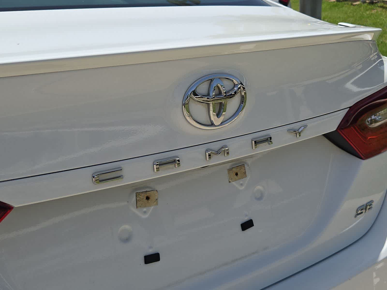 Thumbnail: 2024 Toyota Camry - 10