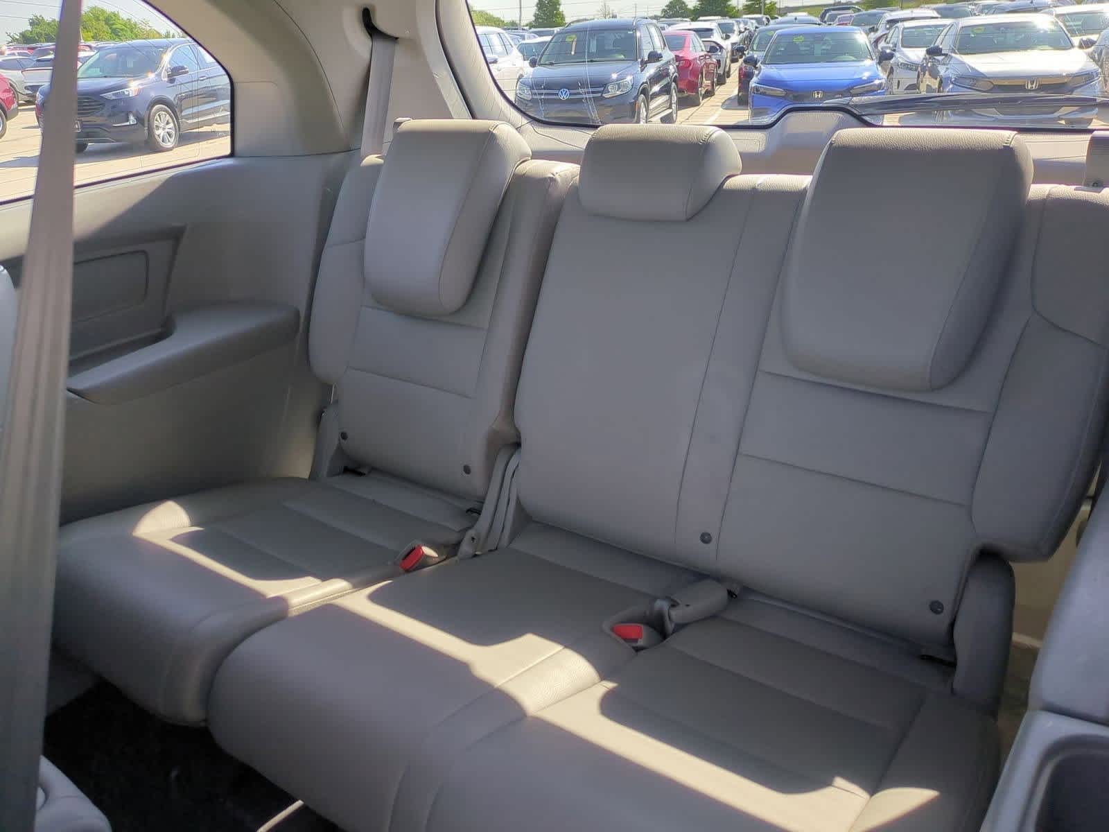 Thumbnail: 2013 Honda Odyssey - 36