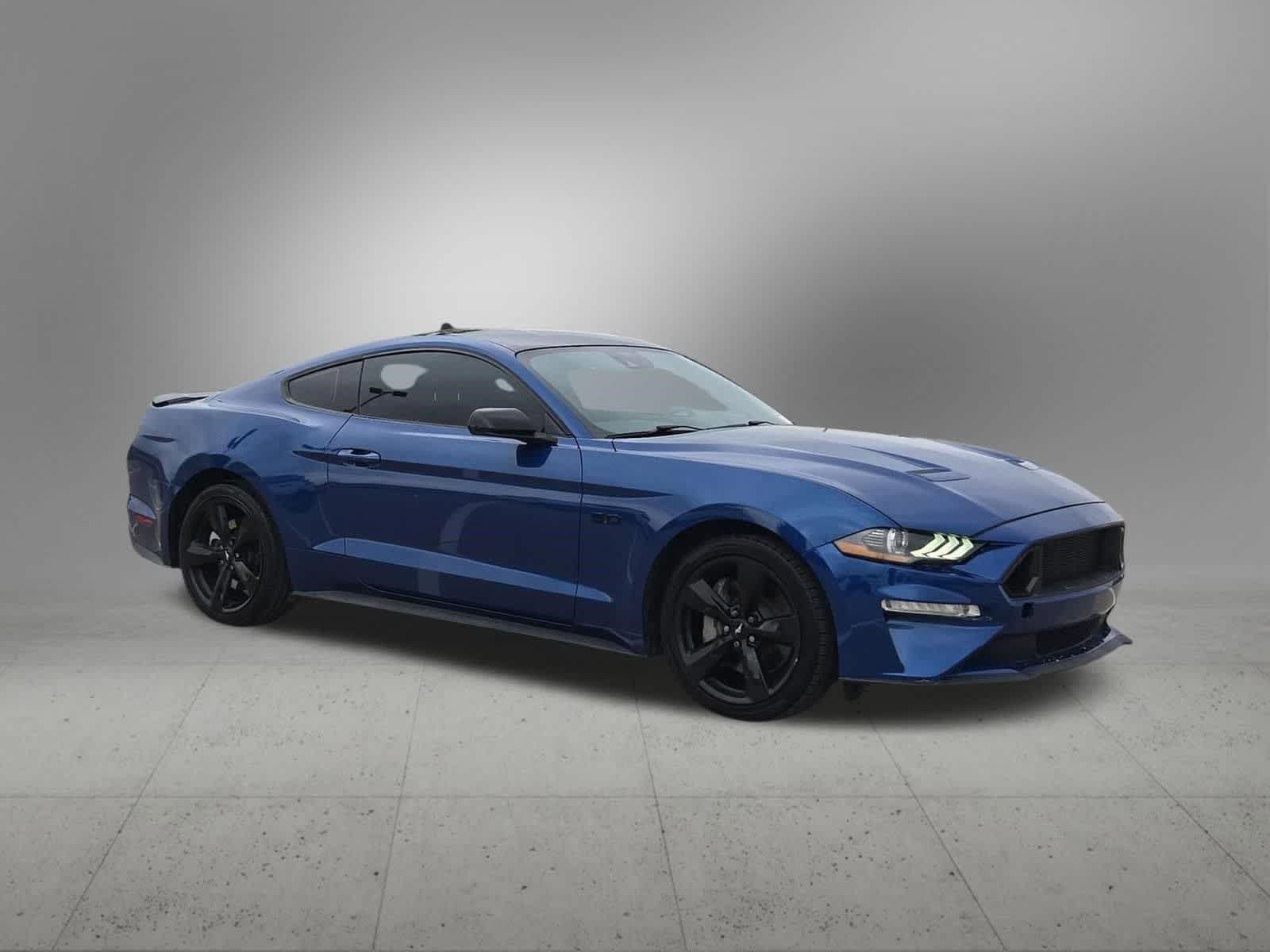 Thumbnail: 2022 Ford Mustang - 8