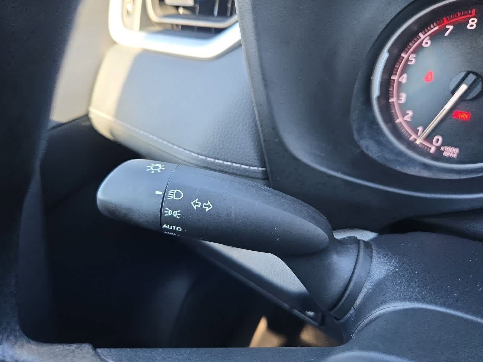 Thumbnail: 2023 Toyota RAV4 - 27