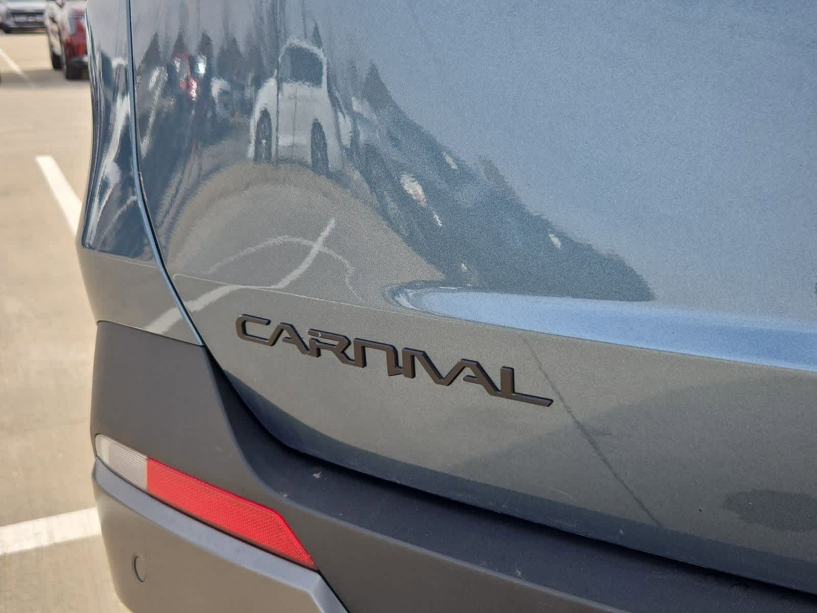 Thumbnail: 2025 Kia Carnival - 11