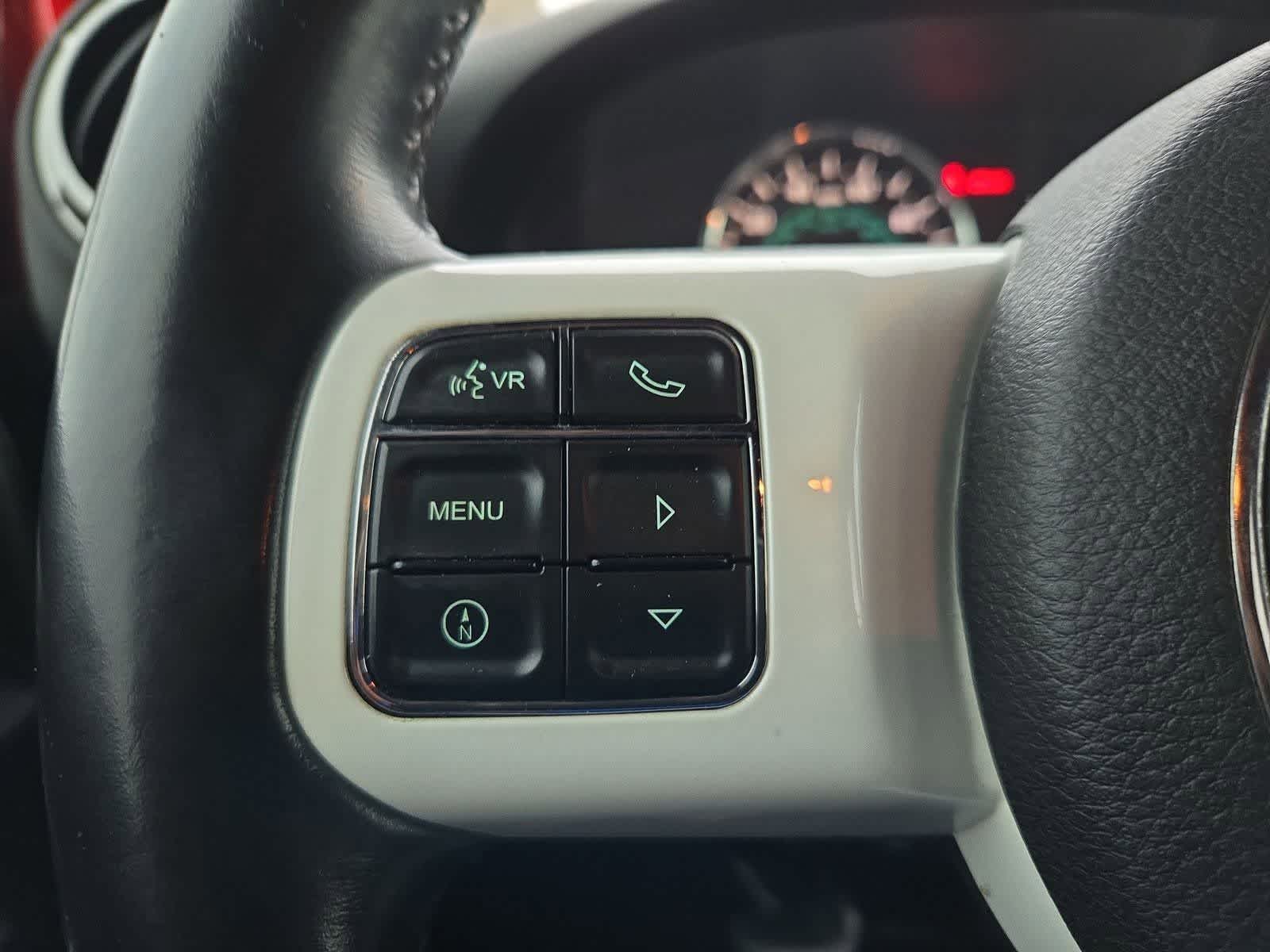 Thumbnail: 2015 Jeep Wrangler - 21
