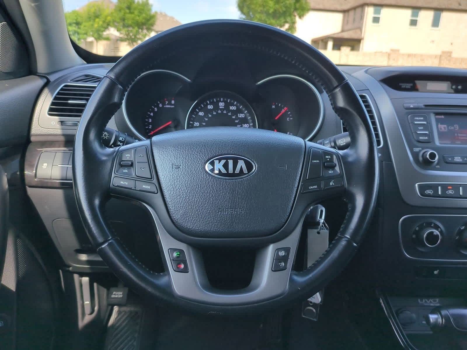 Thumbnail: 2014 Kia Sorento - 21