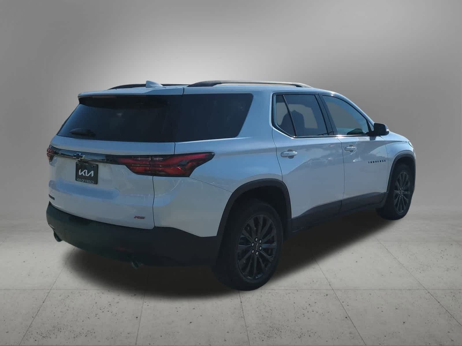 Thumbnail: 2022 Chevrolet Traverse - 6
