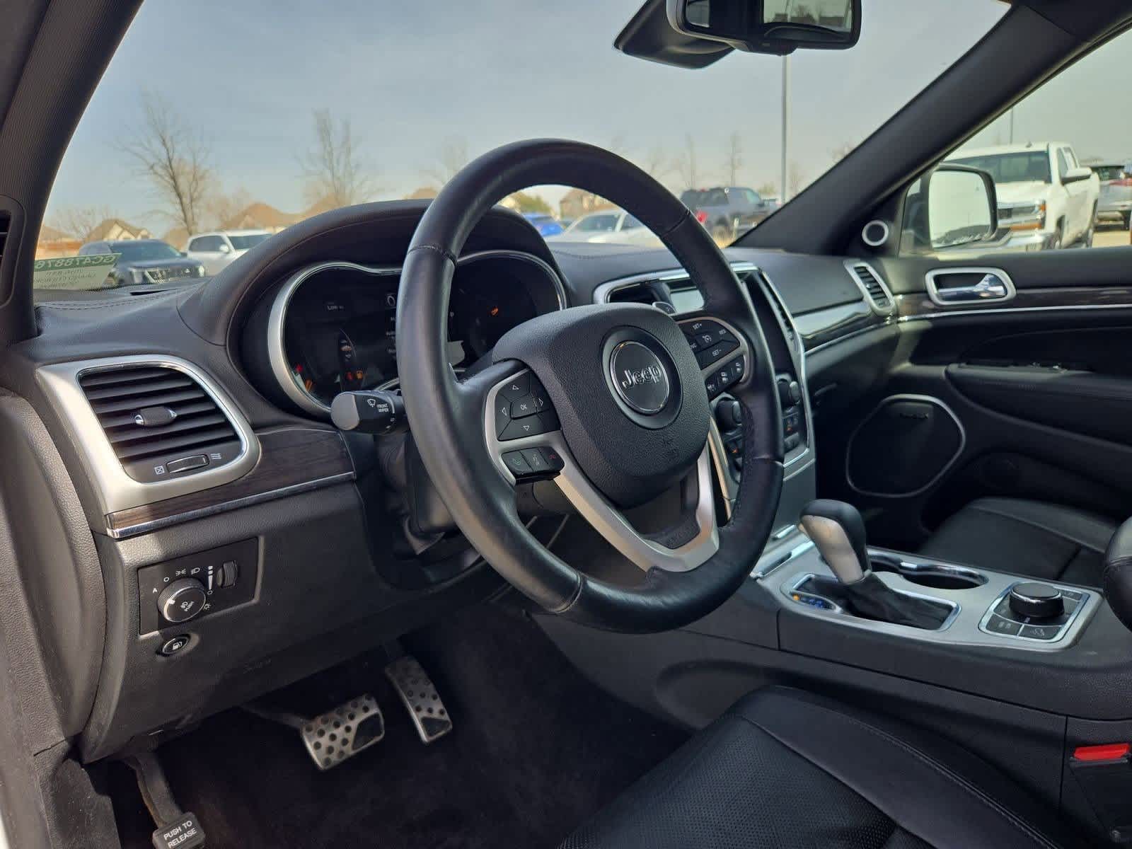 Thumbnail: 2016 Jeep Grand Cherokee - 2