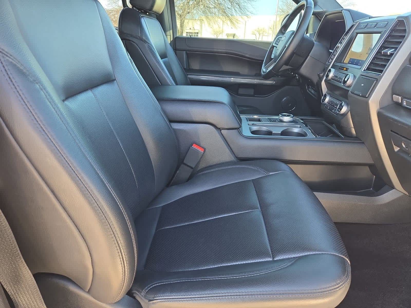 Thumbnail: 2021 Ford Expedition - 25