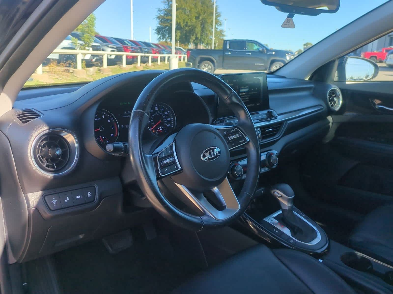 Thumbnail: 2021 Kia Forte - 2