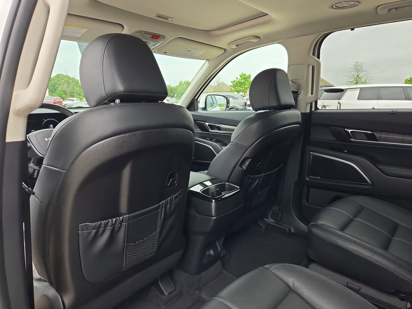 Thumbnail: 2025 Kia Telluride - 17