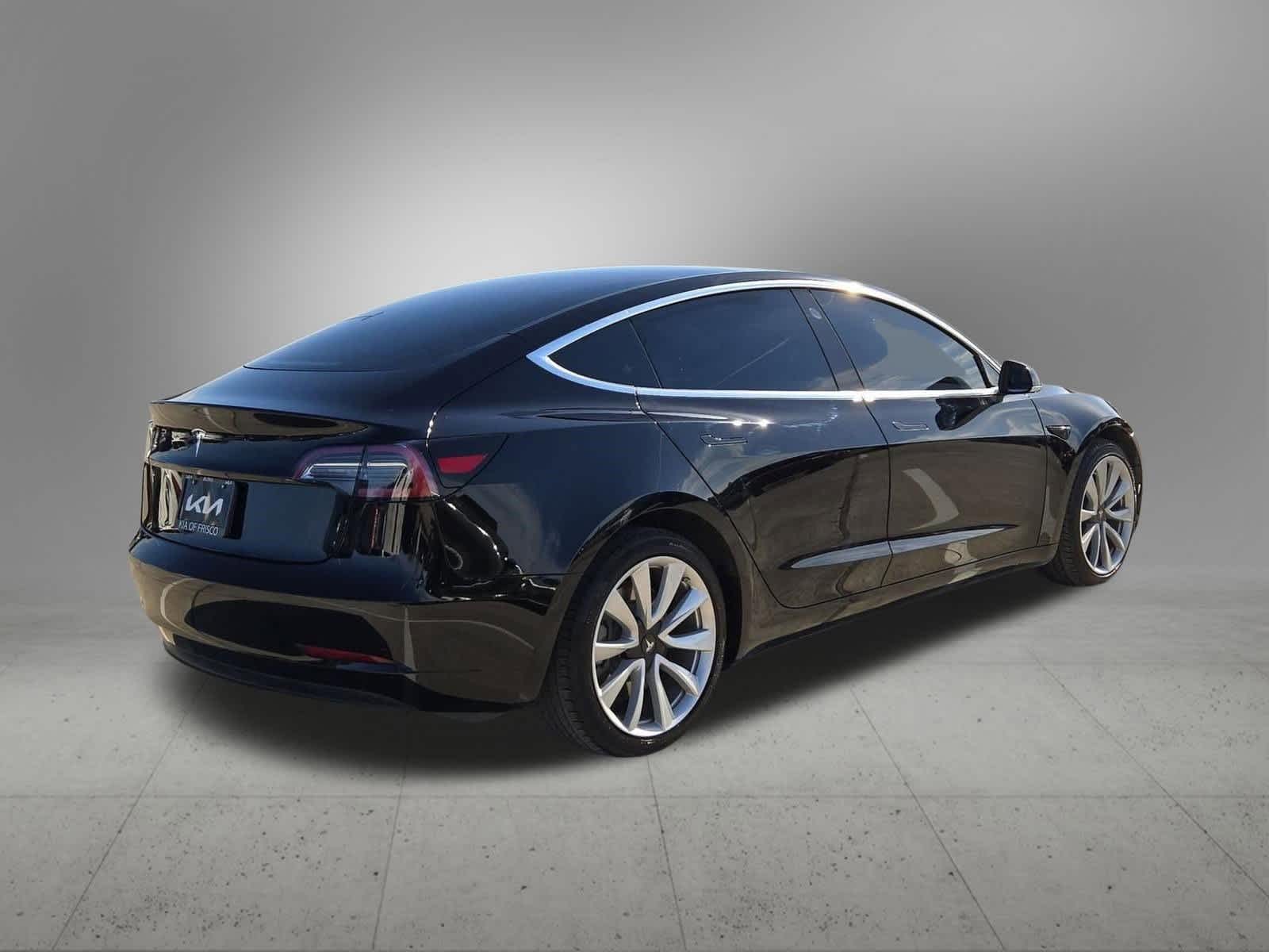 Thumbnail: 2019 Tesla Model 3 - 6