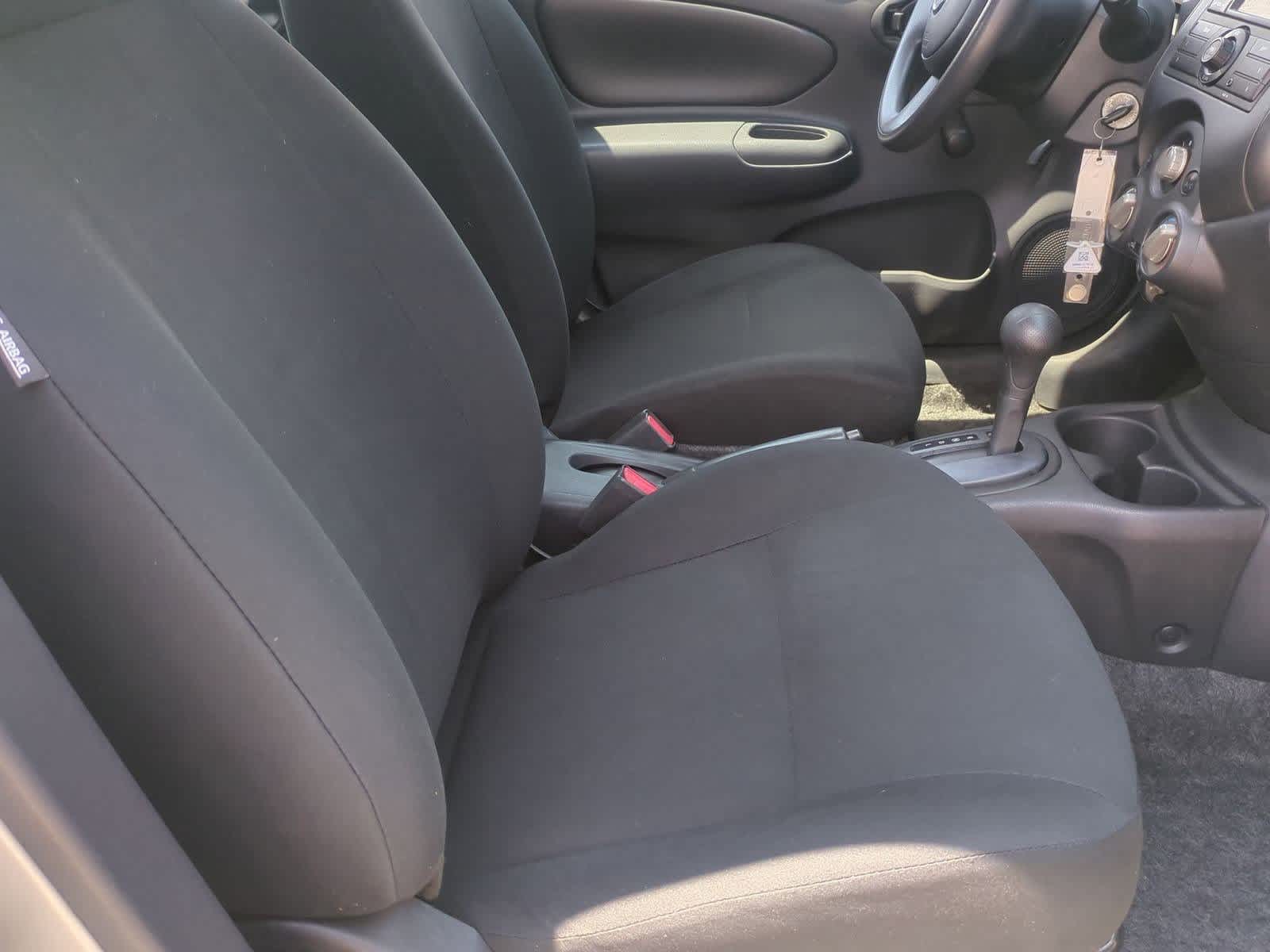 Thumbnail: 2012 Nissan Versa - 20