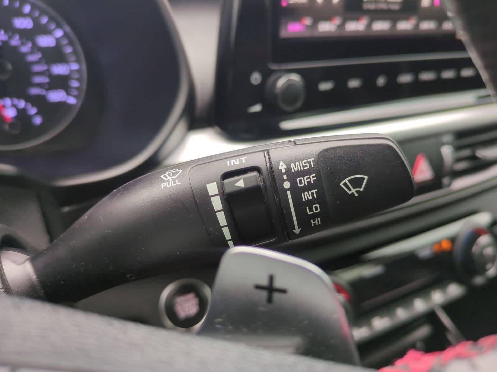 Thumbnail: 2022 Kia Forte - 30