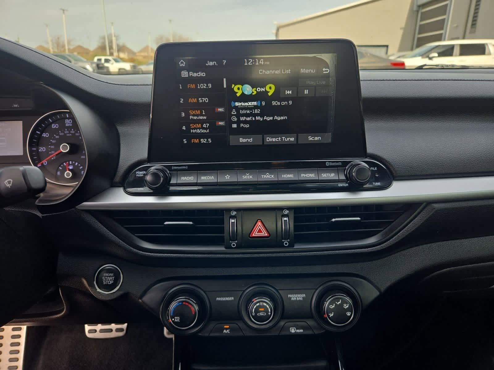 Thumbnail: 2020 Kia Forte - 27