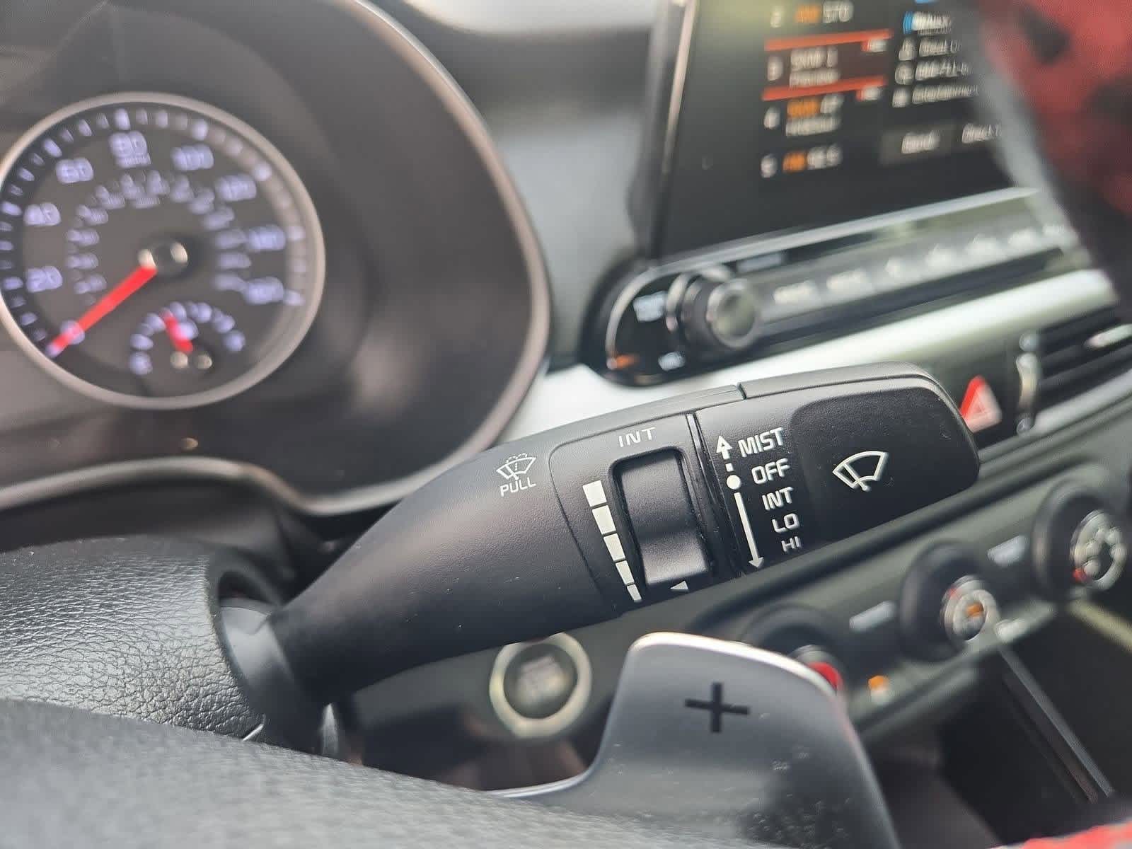 Thumbnail: 2020 Kia Forte - 25