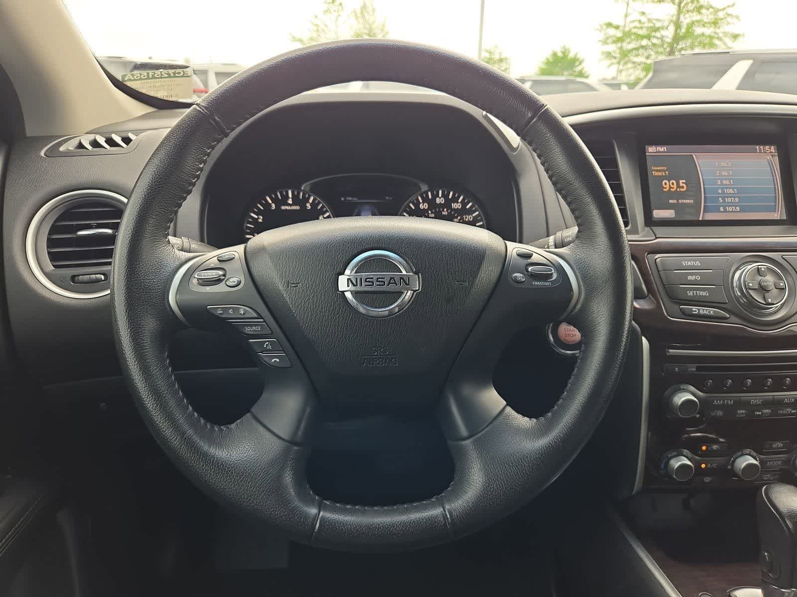 Thumbnail: 2014 Nissan Pathfinder - 21