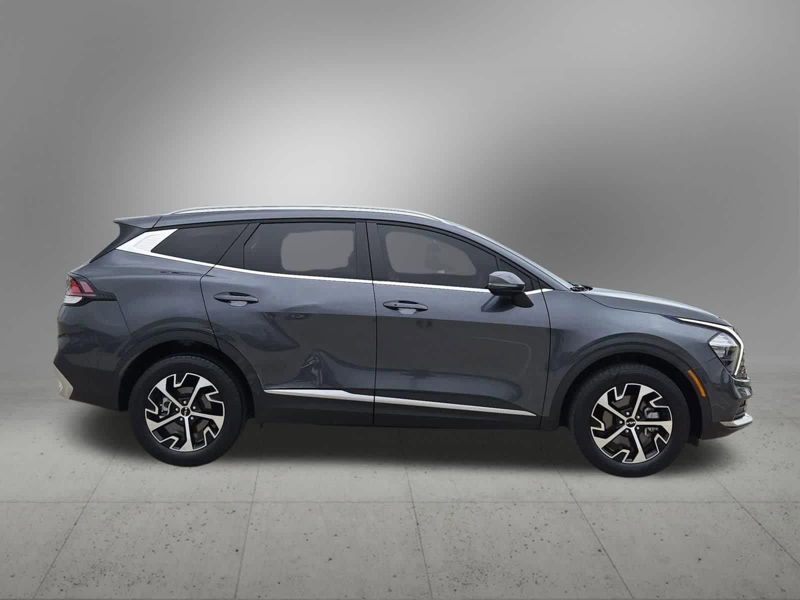 Thumbnail: 2023 Kia Sportage - 7