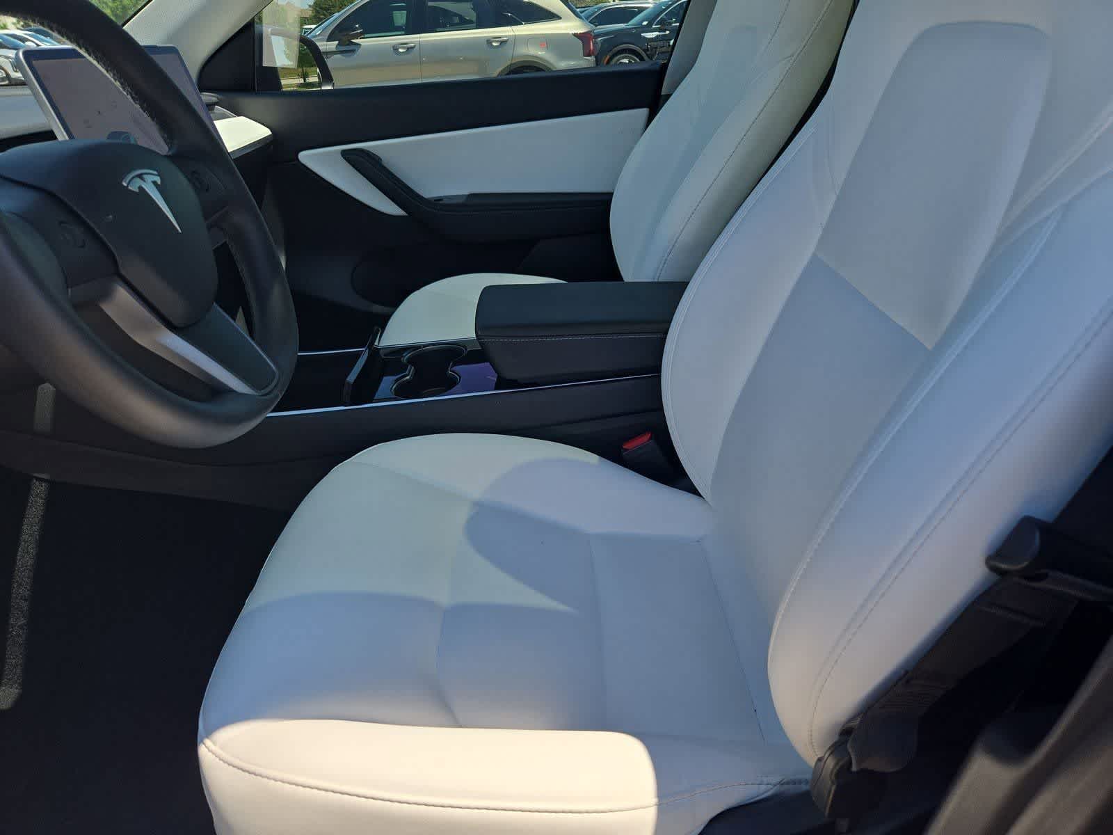 Thumbnail: 2020 Tesla Model Y - 14