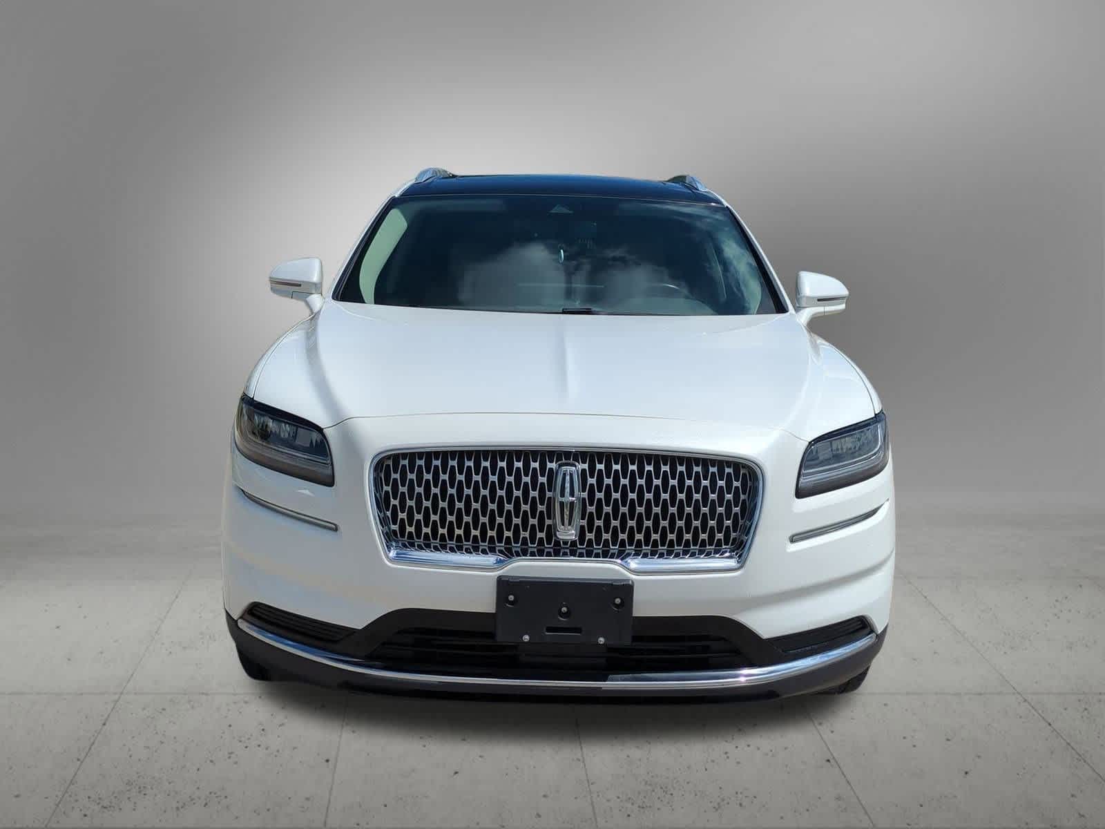 Thumbnail: 2022 Lincoln Nautilus - 9