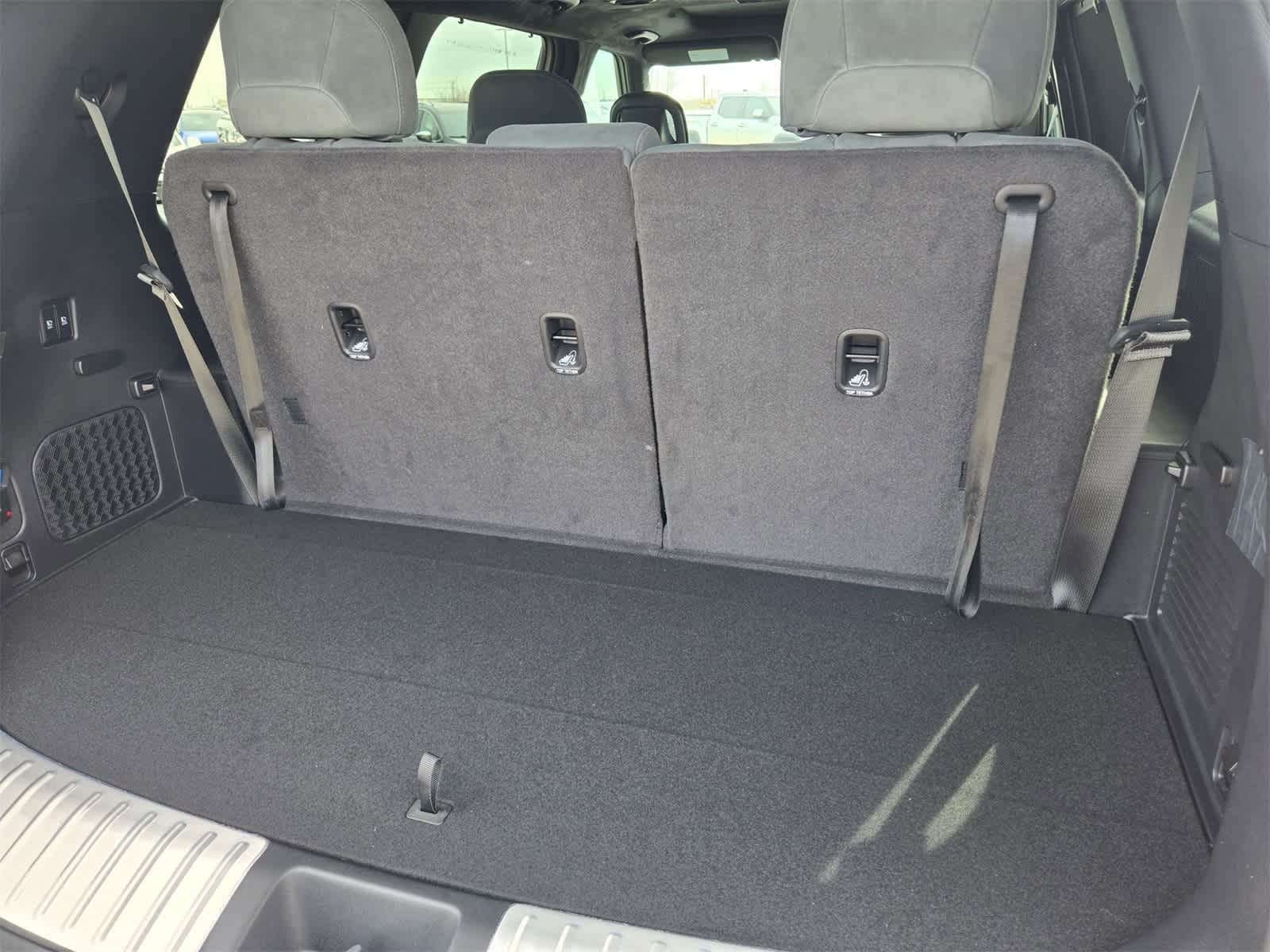 Thumbnail: 2027 Kia Telluride - 12