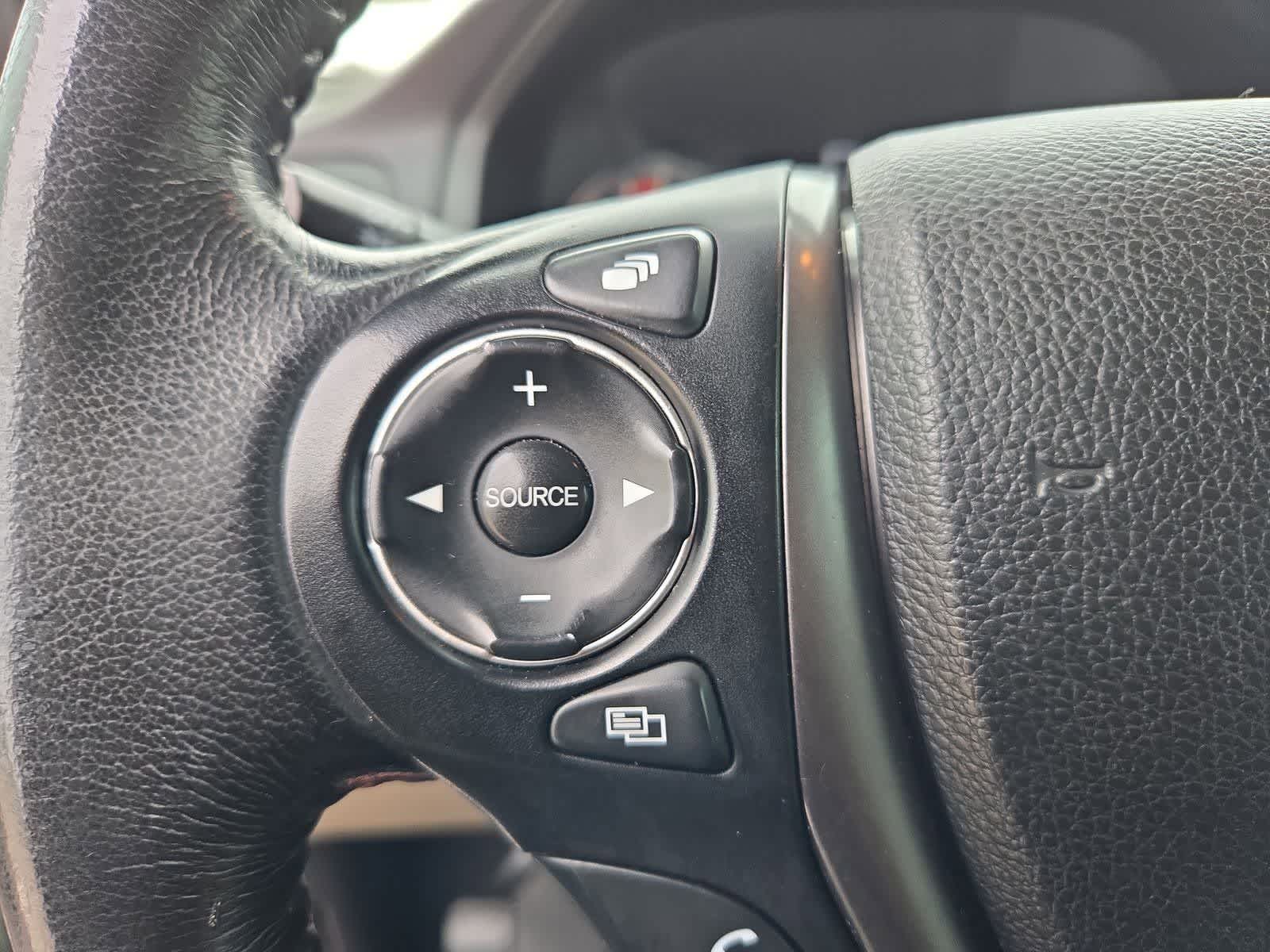 Thumbnail: 2016 Honda Pilot - 24