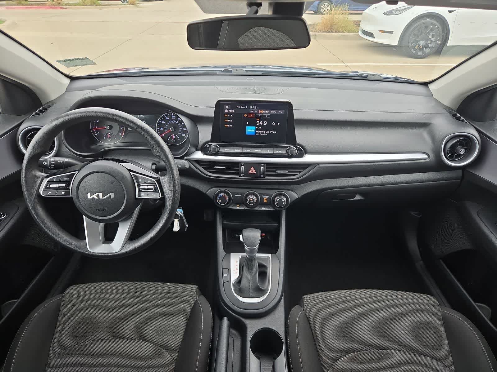 Thumbnail: 2024 Kia Forte - 14