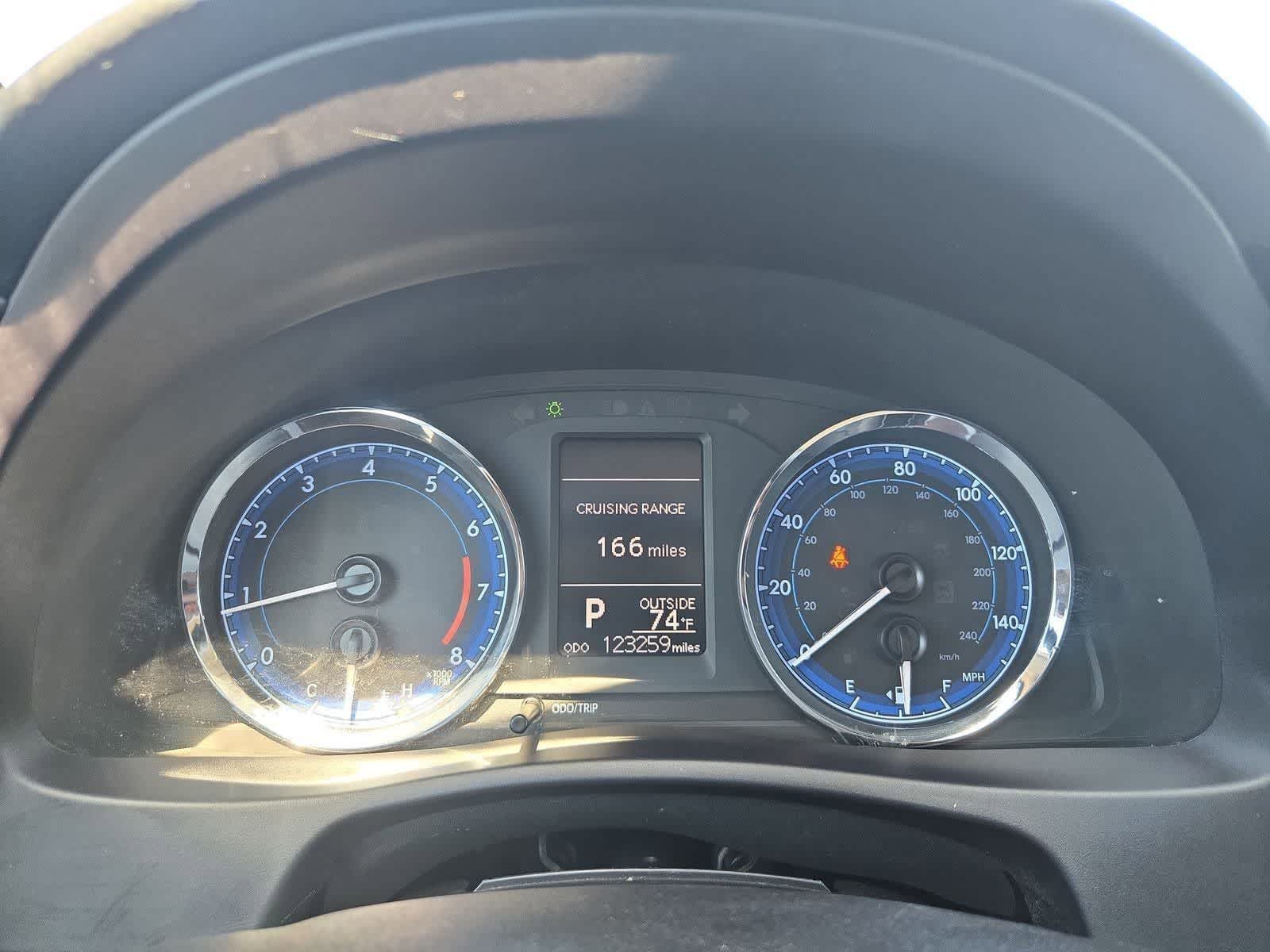 Thumbnail: 2017 Toyota Corolla - 29