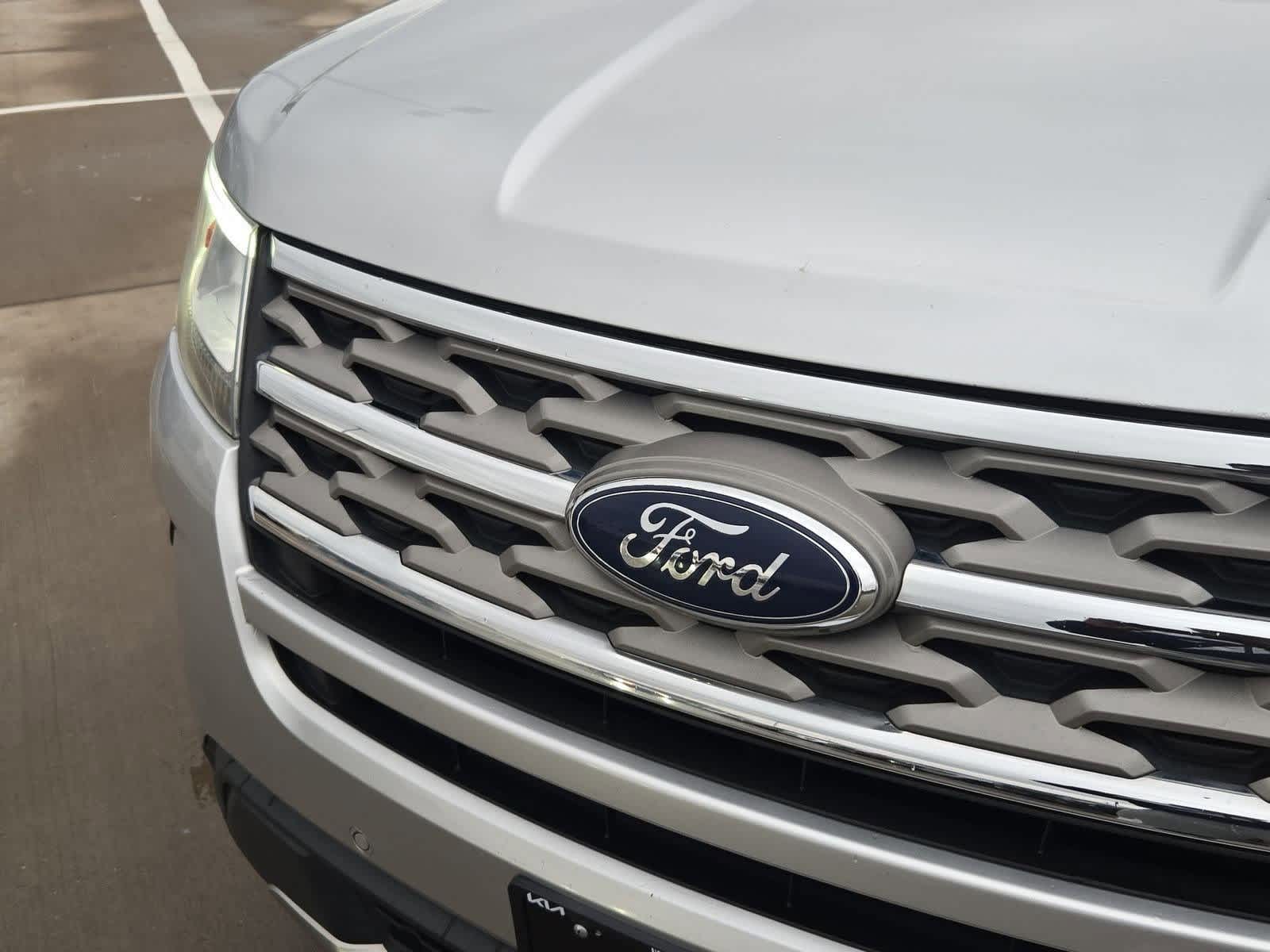 Thumbnail: 2018 Ford Explorer - 10