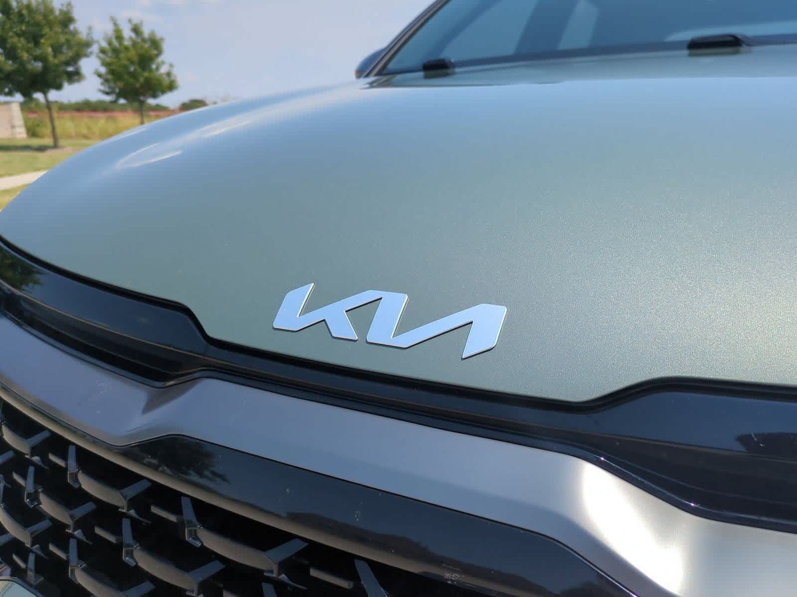 Thumbnail: 2023 Kia Sportage - 10