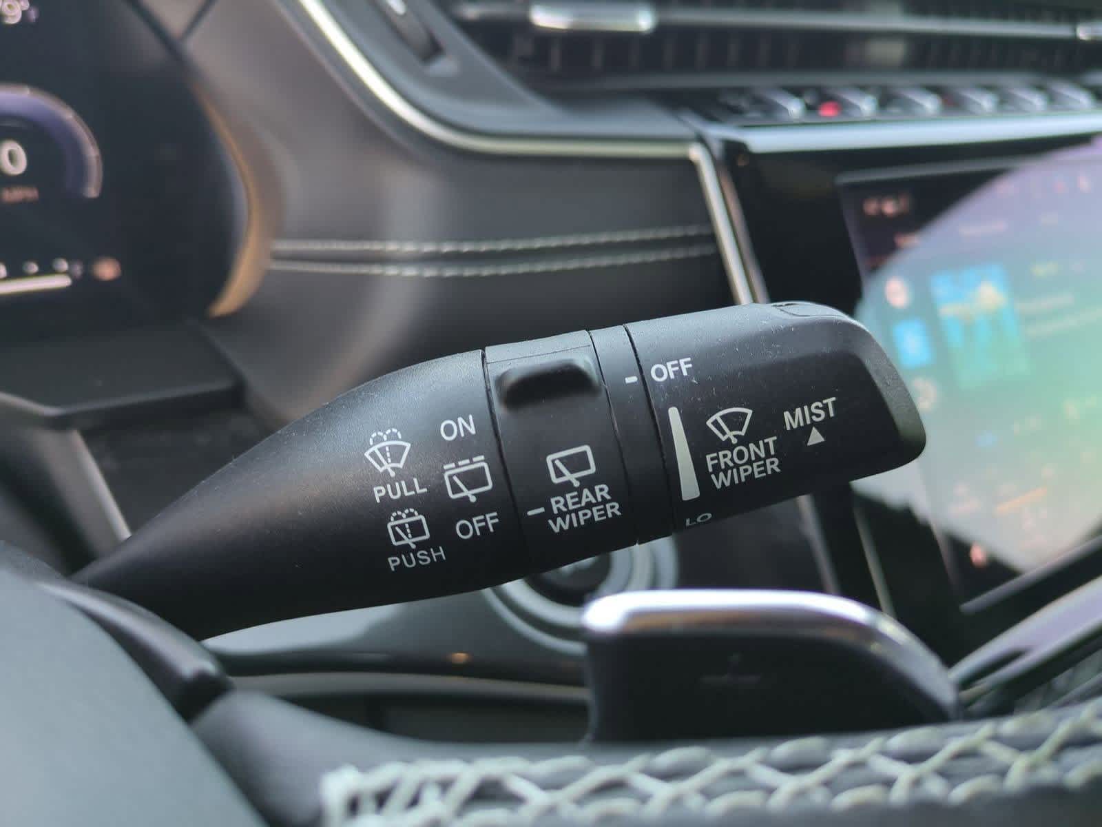 Thumbnail: 2021 Jeep Grand Cherokee L - 24