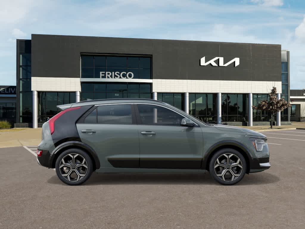 Thumbnail: 2026 Kia Niro - 7