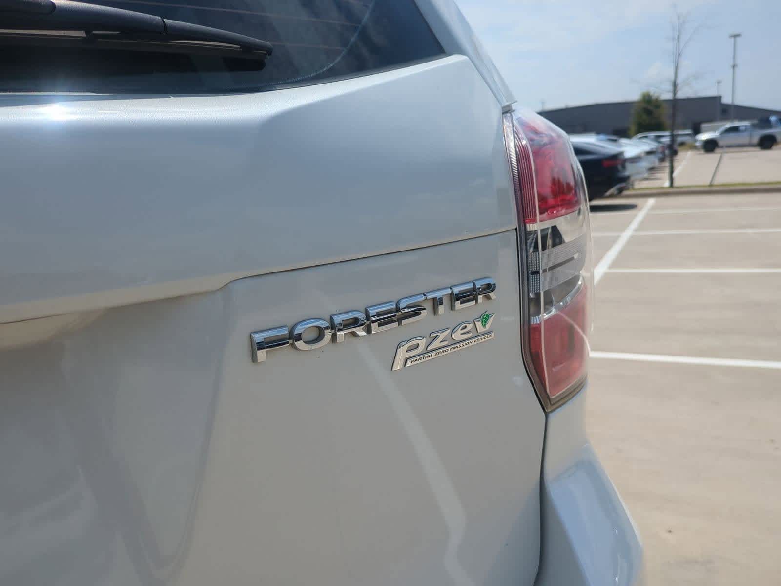 Thumbnail: 2015 Subaru Forester - 11