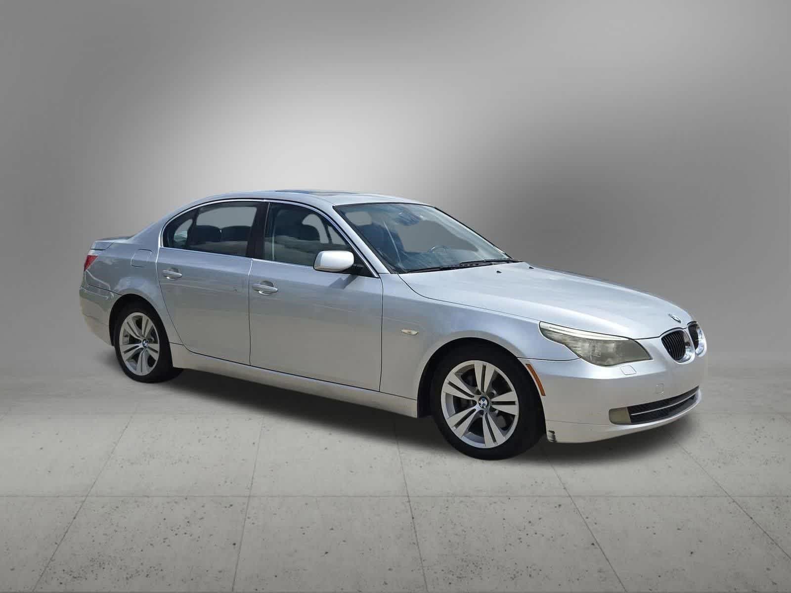 Thumbnail: 2009 BMW 5 Series - 8
